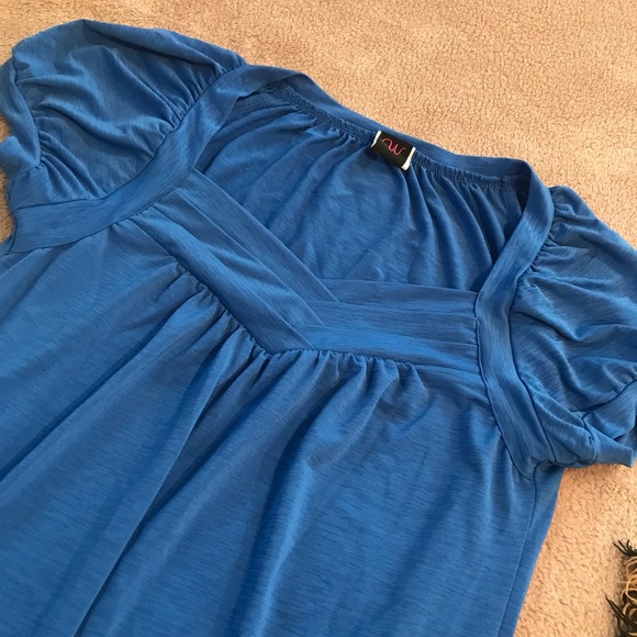 Wrapper Top - Picture 2 of 3